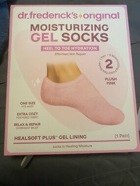 Original Plush Pink Moisturizing Gel Socks - Heel to Toe Hydration